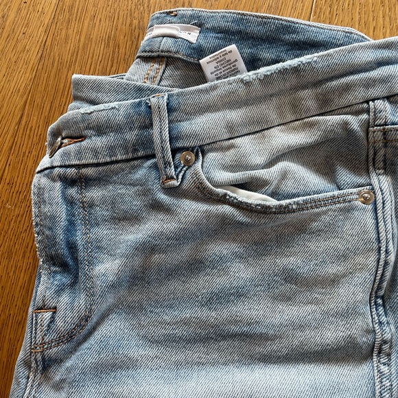 EUC Good American- good curve cross over skinny size 6/28R - Picture 7 of 8